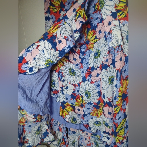 Anthropologie Asymmetrical Red and Yellow Pencil Skirt Resort Wear - Picture 7 of 16